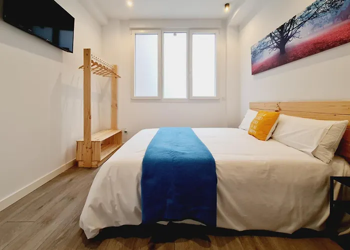 Etxebarria בית הארחה 3*