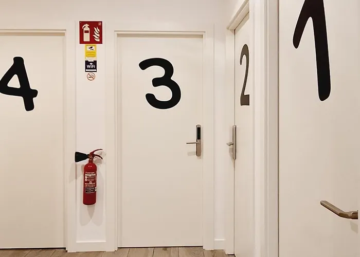 Etxebarria בית הארחה